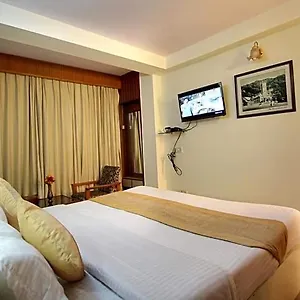 Tara Near Mall Road Hotel